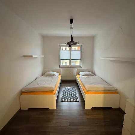 In Nähe Messe,bmw,porsche,flughafen Apartment